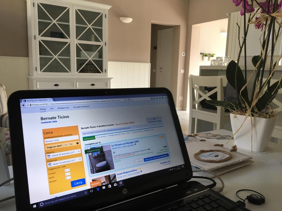 La Terrazza Sul Naviglio B&B Bernate Ticino Eksteriør bilde